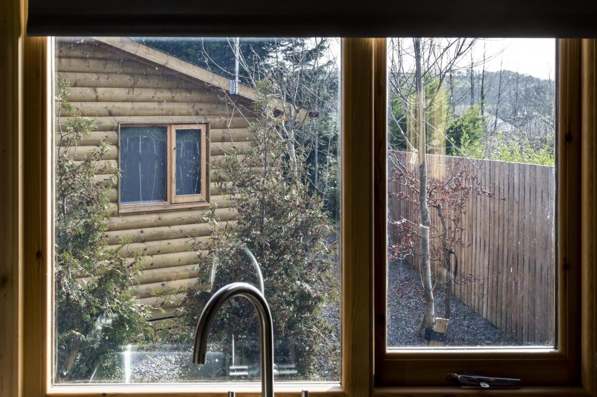 Laurel Lodge - 2 Bedroom Log Cabin - St Florence Saint Florence Extérieur photo